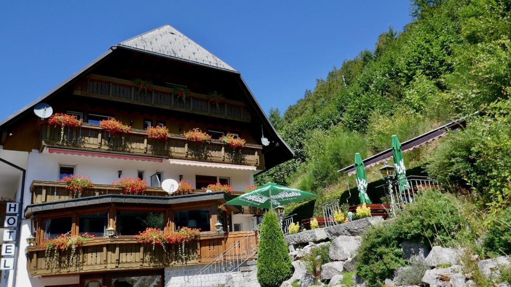 Hotel Silberfelsen Menzenschwand-Hinterdorf Buitenkant foto